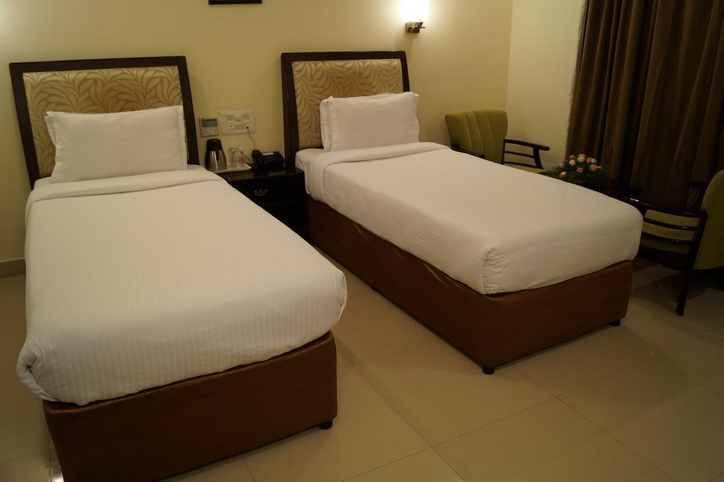 Hotel Budhil Park Visakhapatnam Kamer foto
