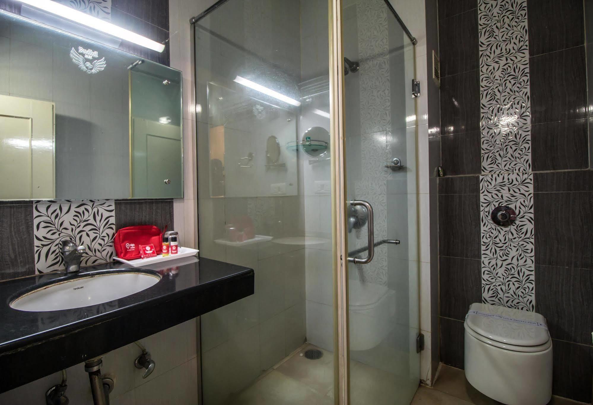 Hotel Budhil Park Visakhapatnam Buitenkant foto