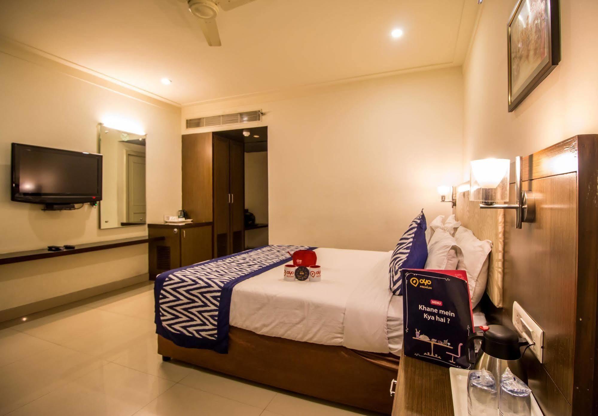 Hotel Budhil Park Visakhapatnam Buitenkant foto