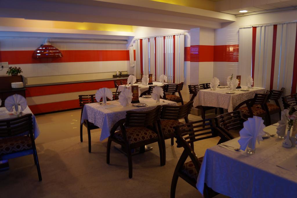Hotel Budhil Park Visakhapatnam Buitenkant foto